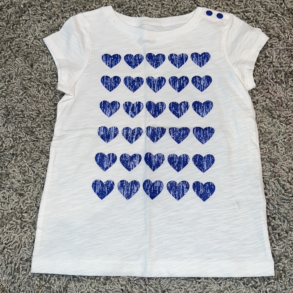 (2) Carters Tops Size 5 - Picture 6 of 8